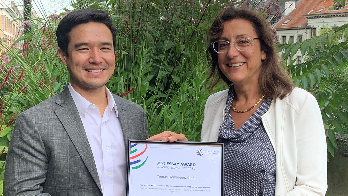 WTO announces winners of 2021 Essay Award for Young Economists